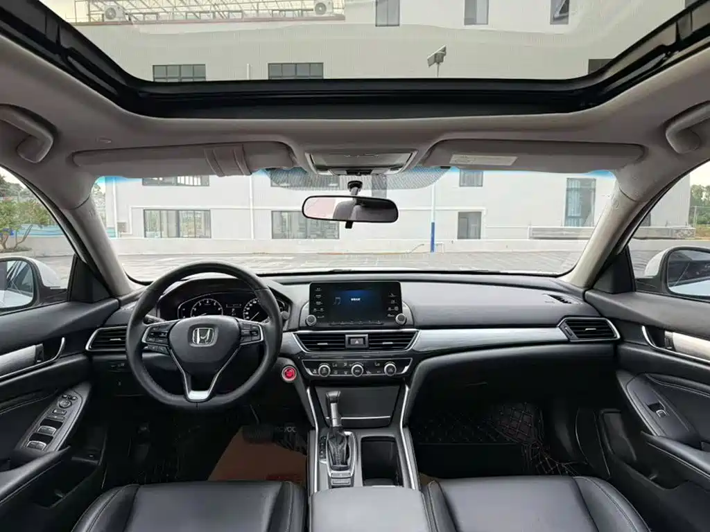 Honda Inspire — фото 20