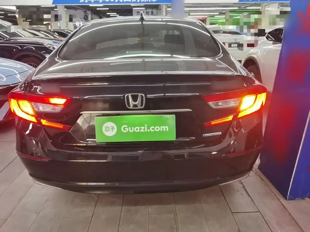 Honda Accord — фото 6
