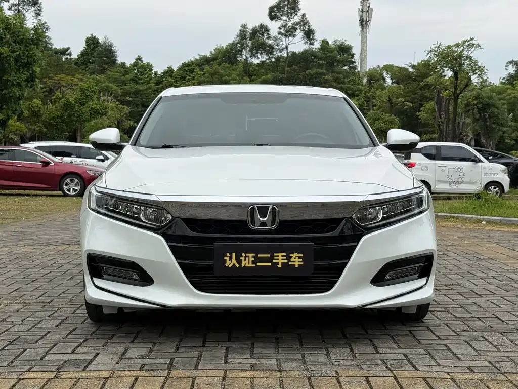 Honda Accord — фото 2