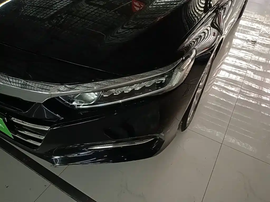 Honda Accord — фото 24