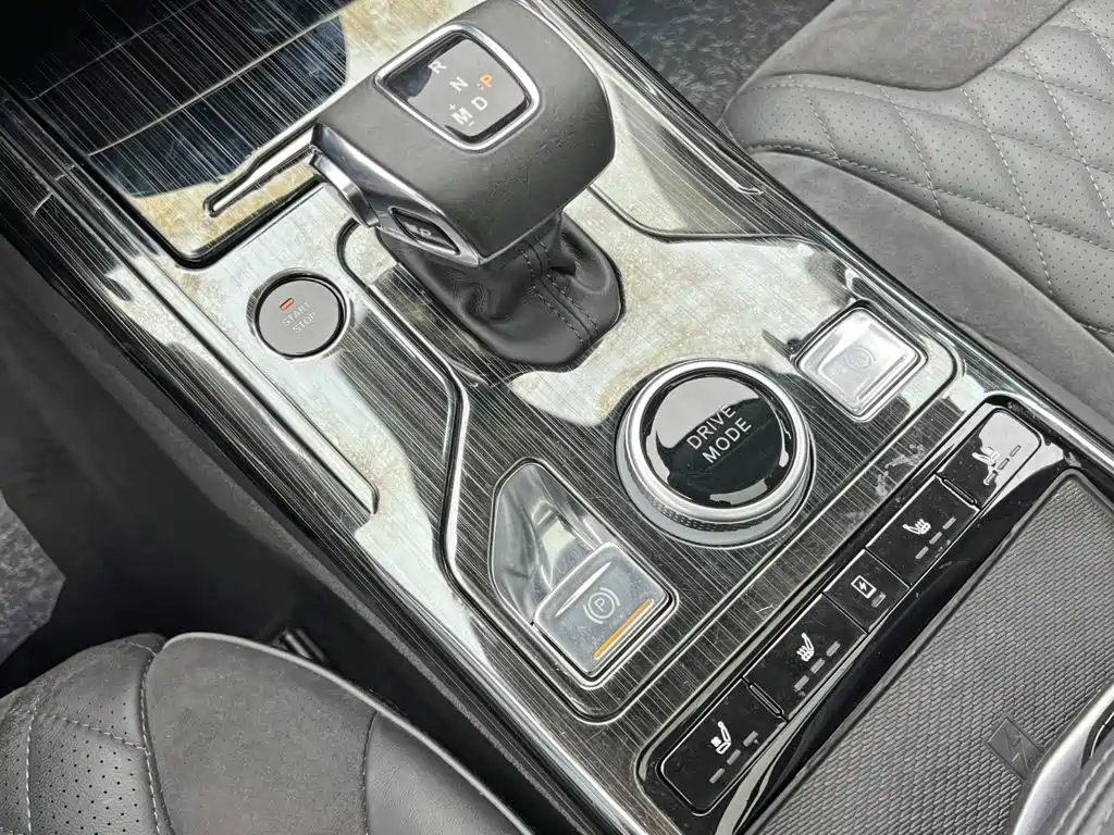 Hongqi Hongqi HS5 — фото 19
