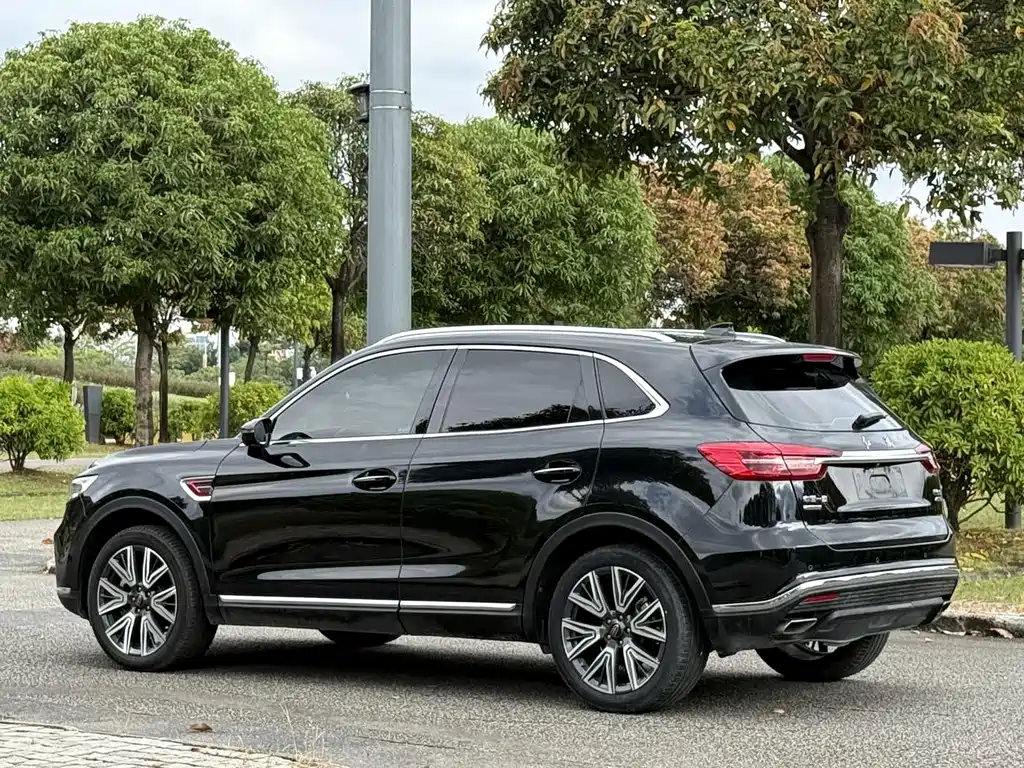 Hongqi Hongqi HS5 — фото 20