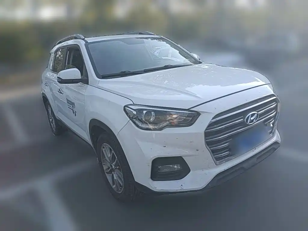 Hyundai ix35 — фото 6
