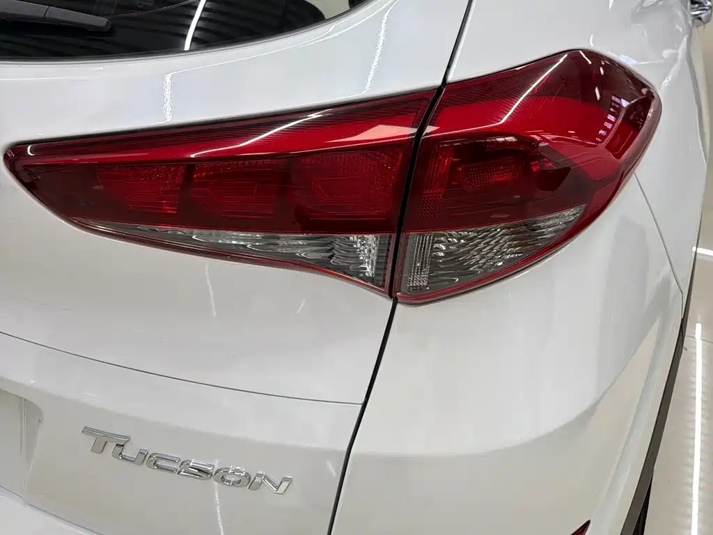 Hyundai Tucson — фото 10