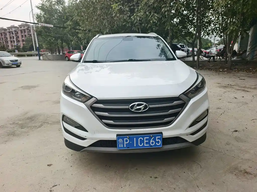 Hyundai Tucson — фото 2