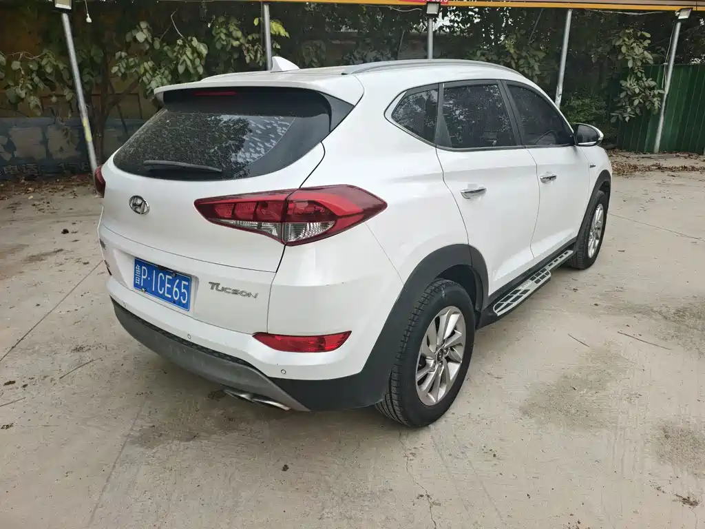 Hyundai Tucson — фото 6