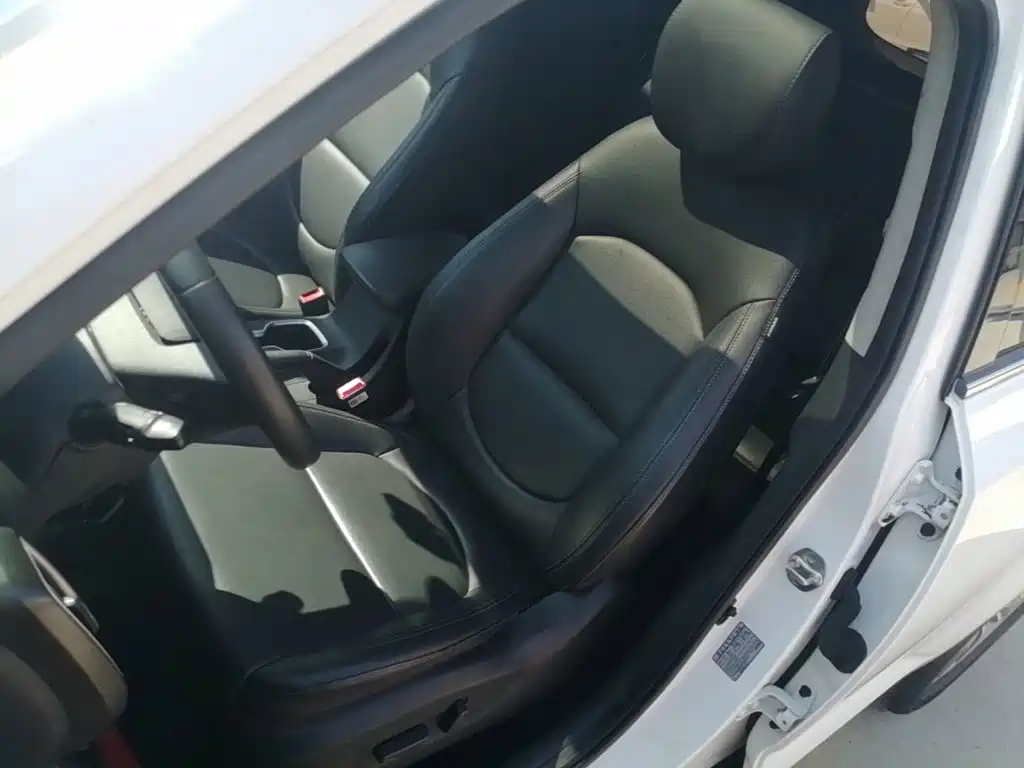 Hyundai ix35 — фото 15