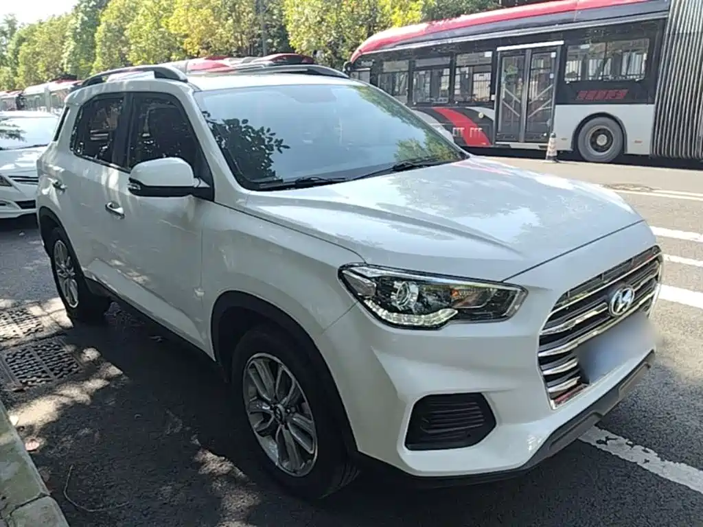 Hyundai ix35 — фото 4