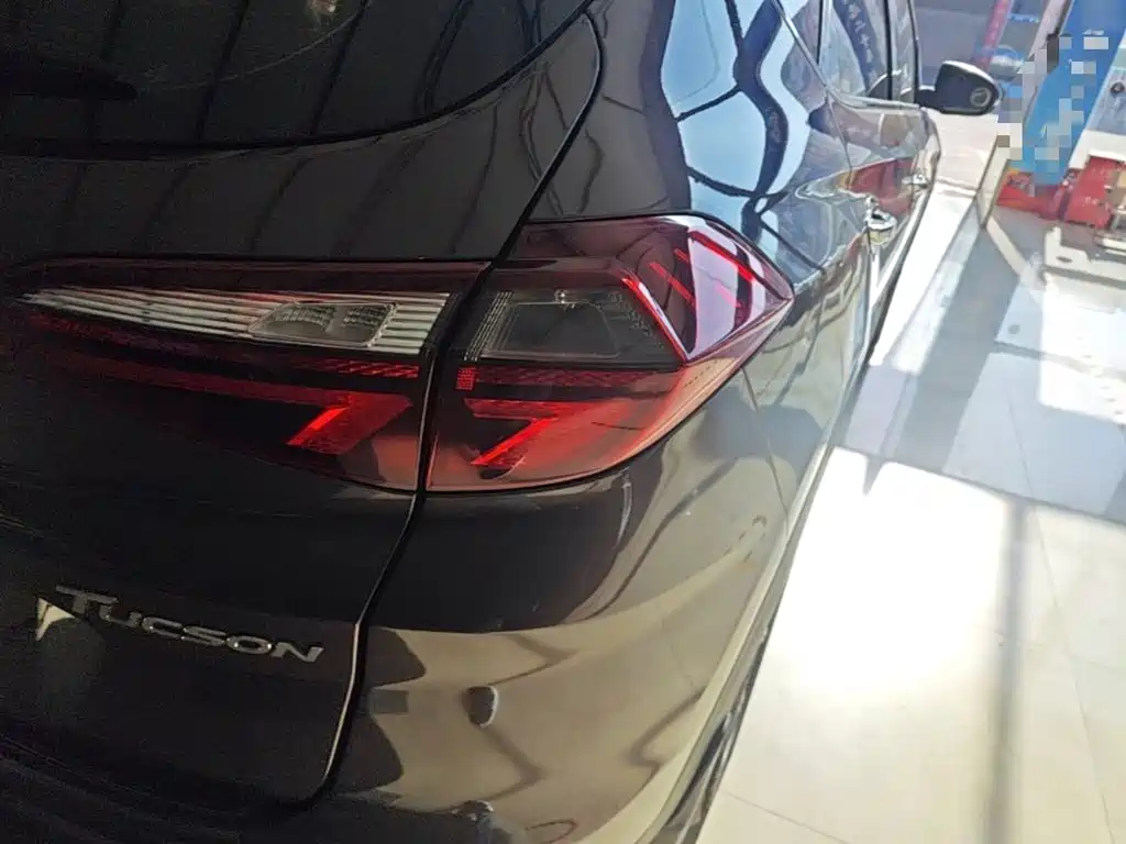 Hyundai Tucson — фото 8
