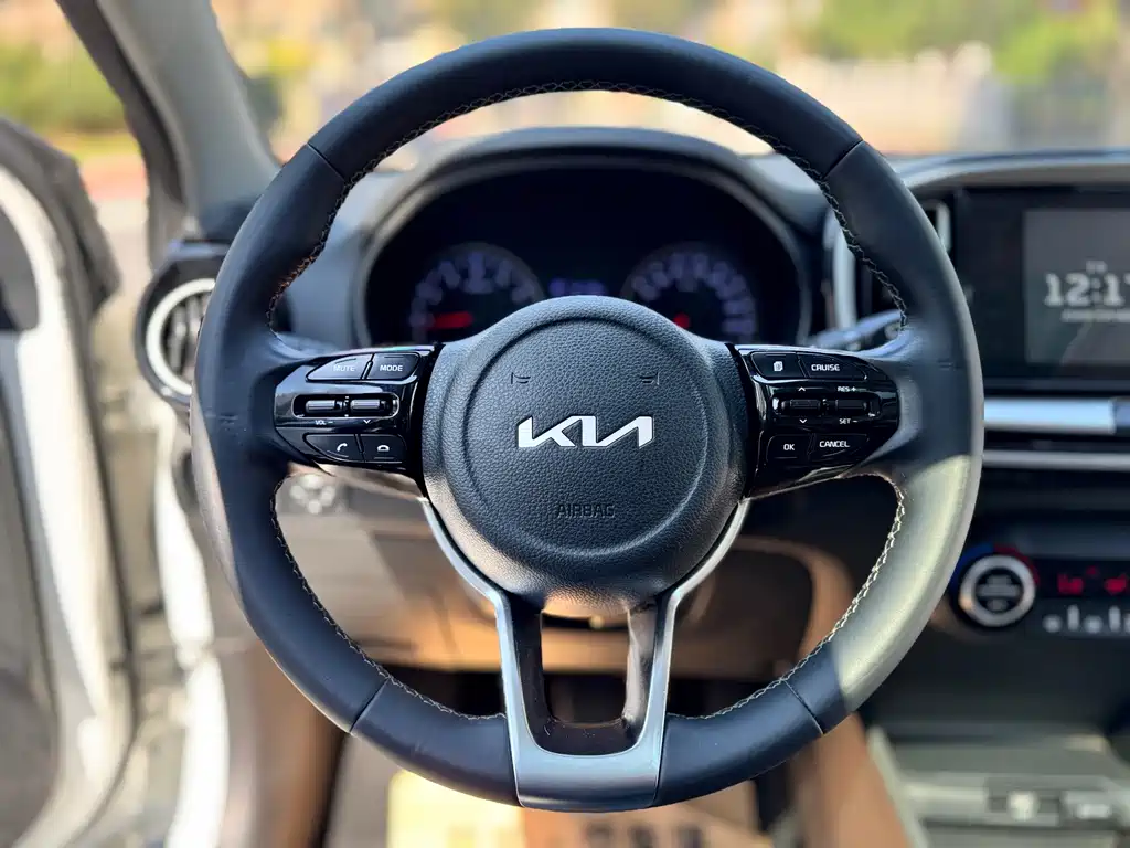 Kia KX1 — фото 13