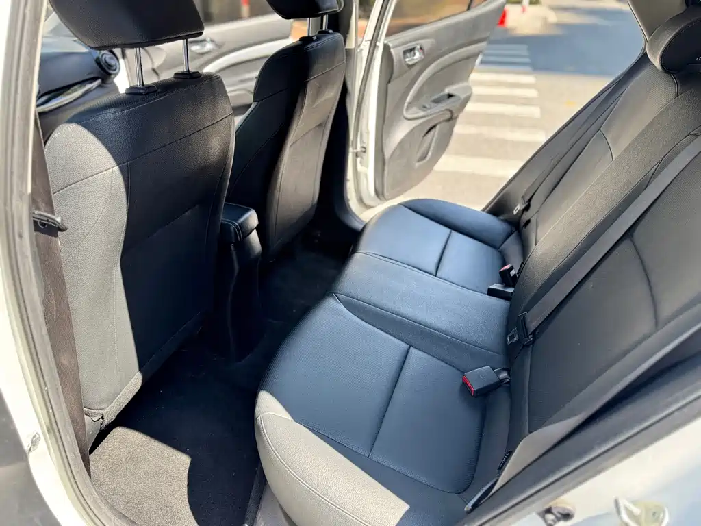 Kia KX1 — фото 9