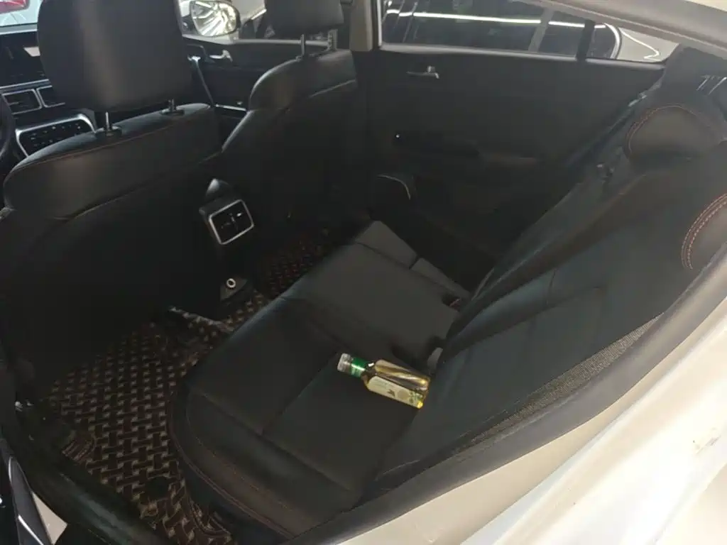 Kia KX5 — фото 17
