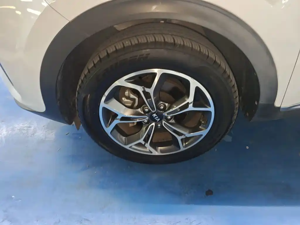 Kia KX5 — фото 23