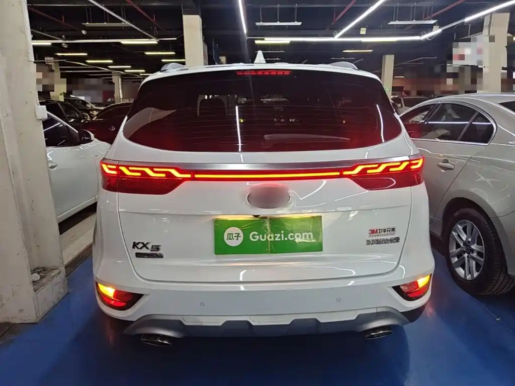 Kia KX5 — фото 6