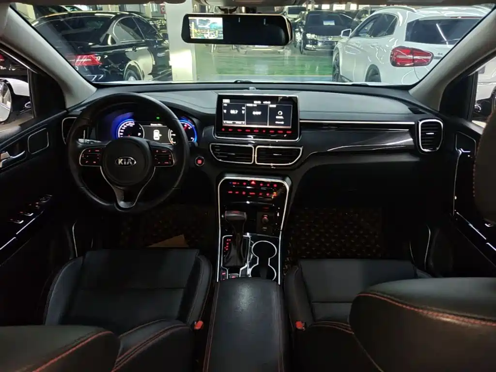 Kia KX5 — фото 10
