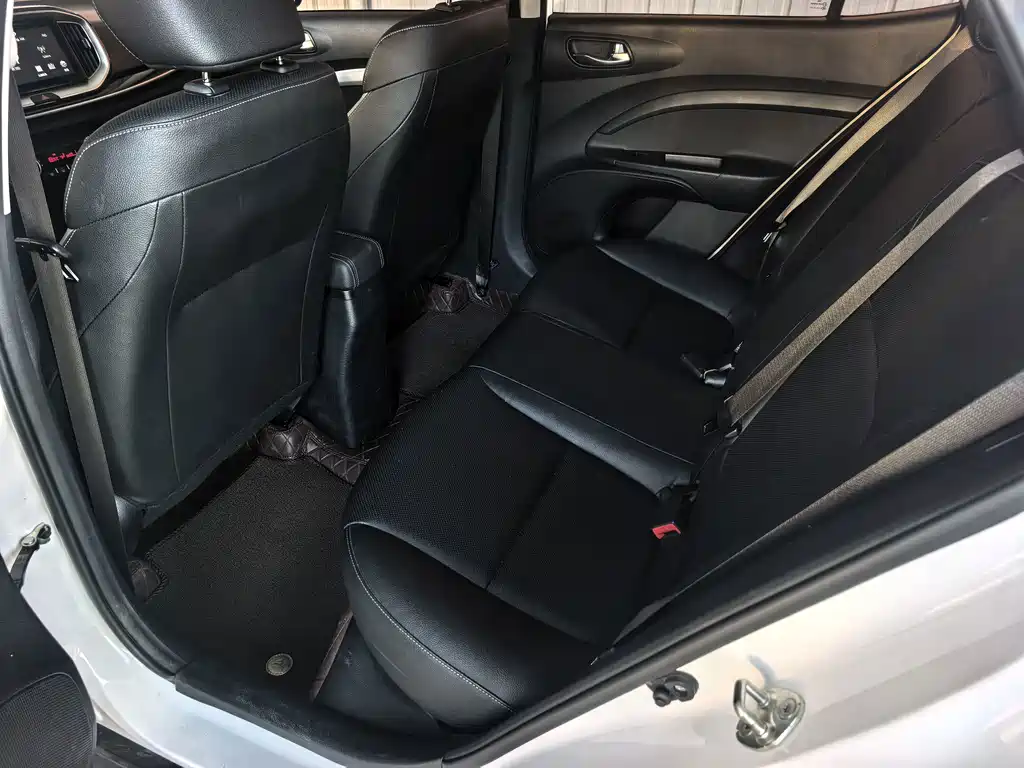 Kia KX1 — фото 10