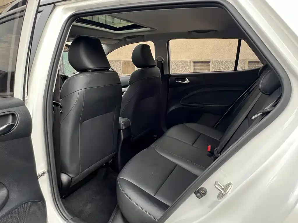 Kia KX1 — фото 9