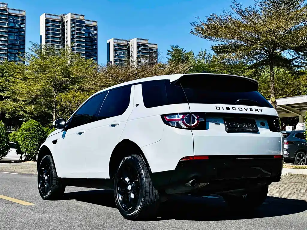Land Rover Discovery Sport — фото 4
