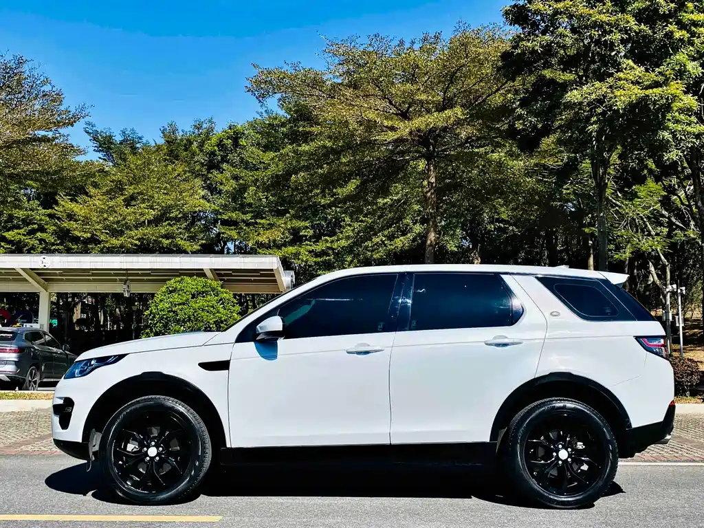Land Rover Discovery Sport — фото 7