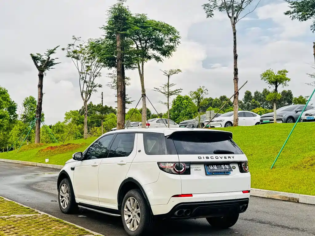 Land Rover Discovery Sport — фото 8