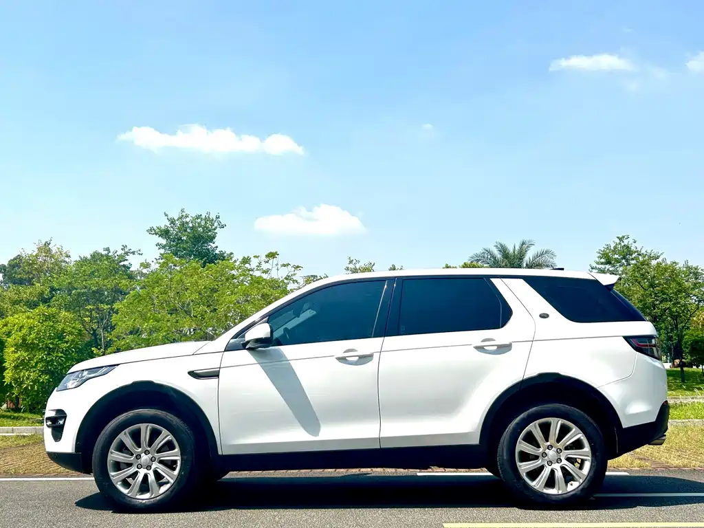 Land Rover Discovery Sport — фото 5