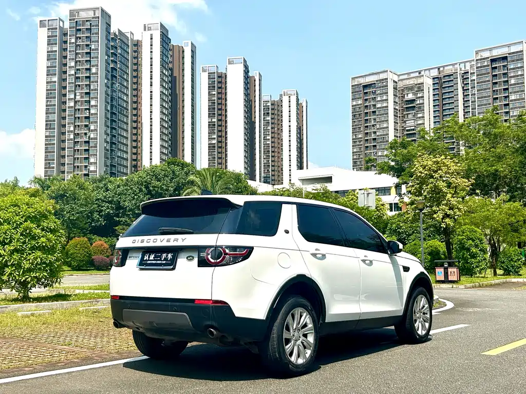 Land Rover Discovery Sport — фото 8