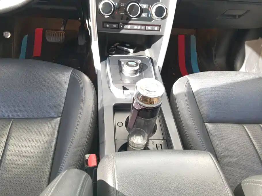 Land Rover Discovery Sport — фото 14