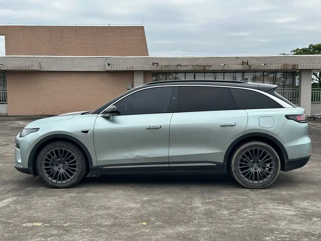 Leapmotor Leapmotor C11 — фото 8