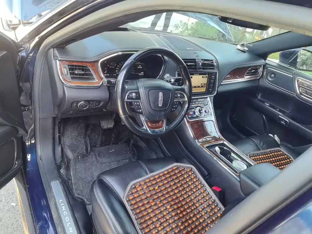 Lincoln Continental — фото 10