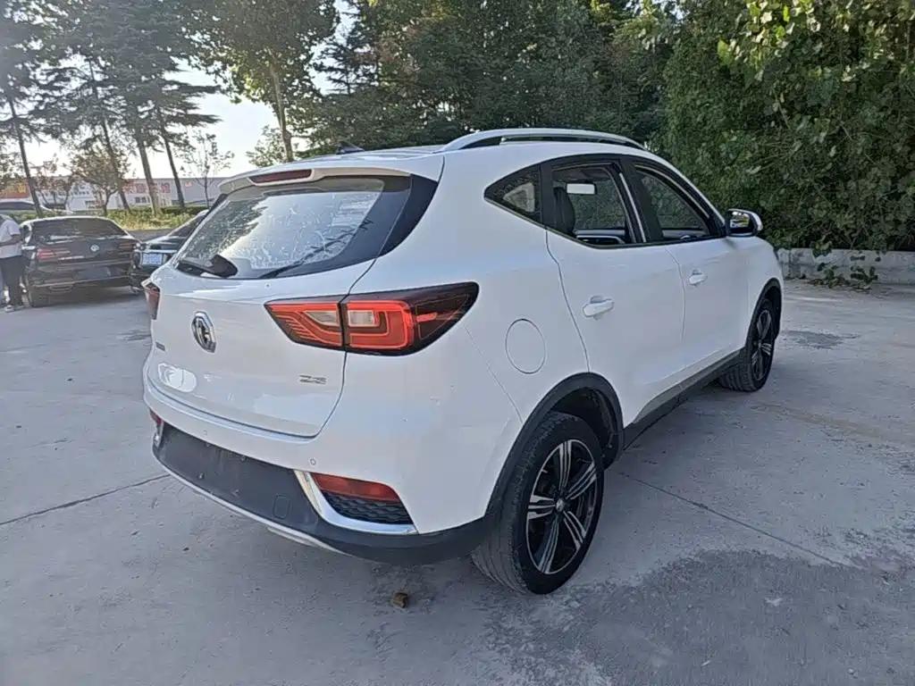 MG ZS — фото 7