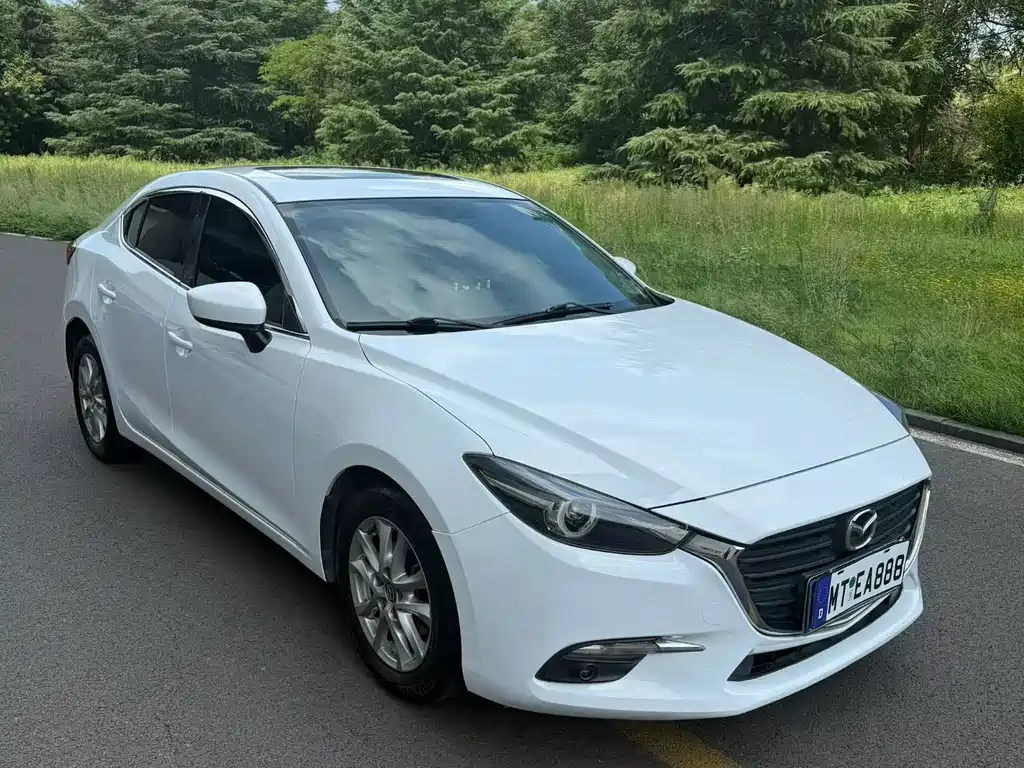 Mazda 3 Axela — фото 3