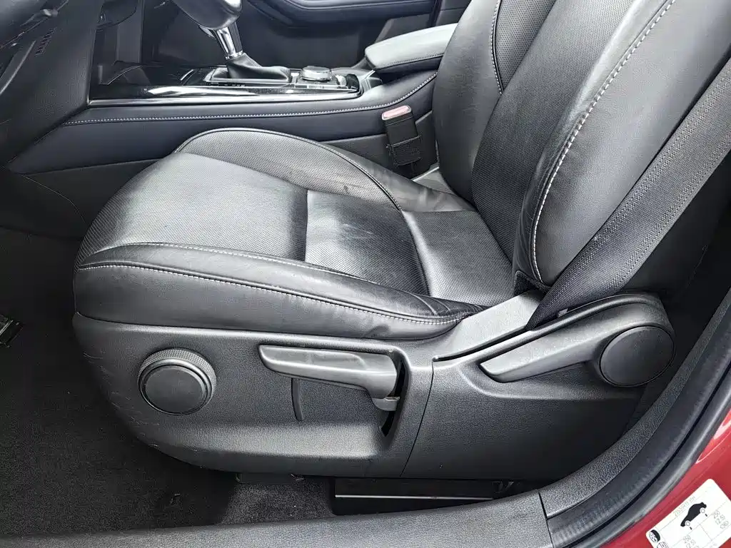 Mazda CX-30 — фото 20