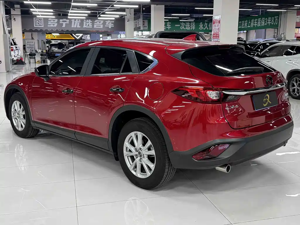 Mazda CX-4 — фото 4