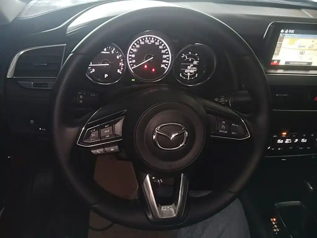Mazda Atenza — фото 11