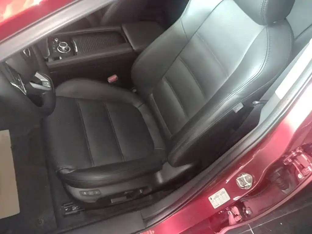 Mazda Atenza — фото 15
