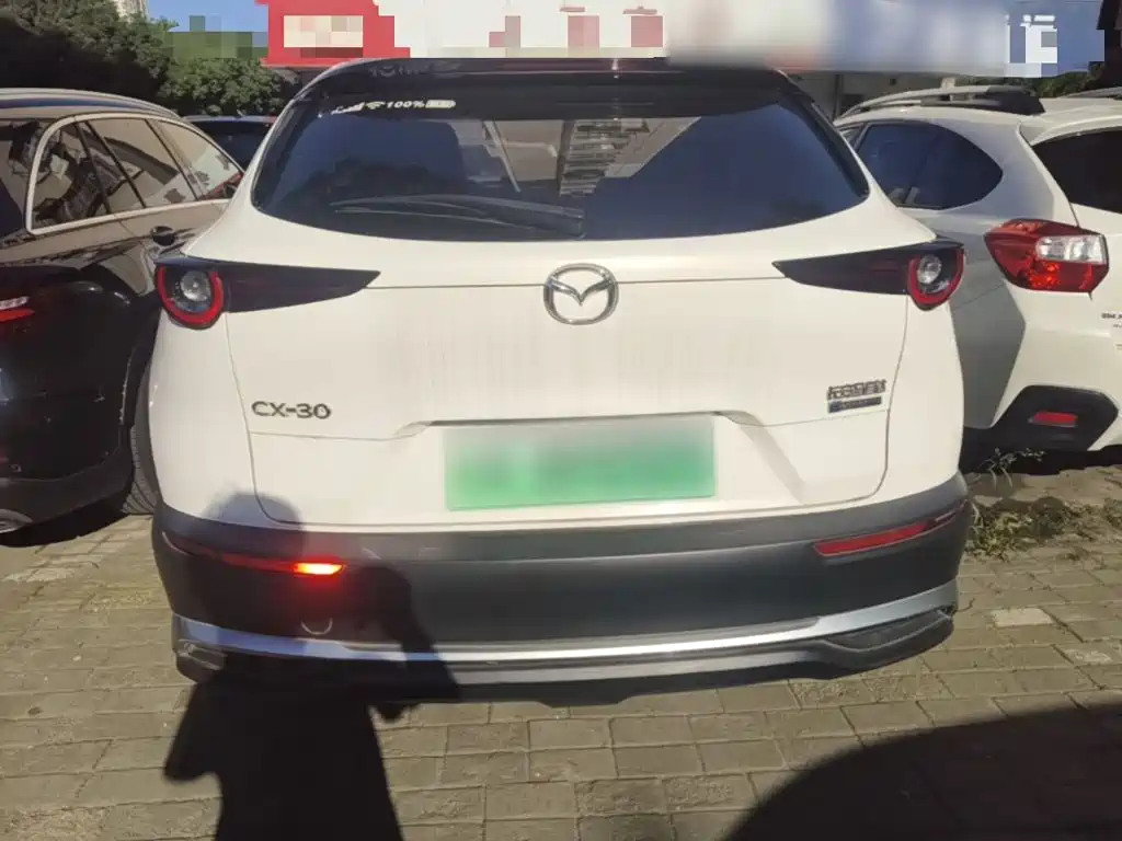 Mazda CX-30 EV — фото 6