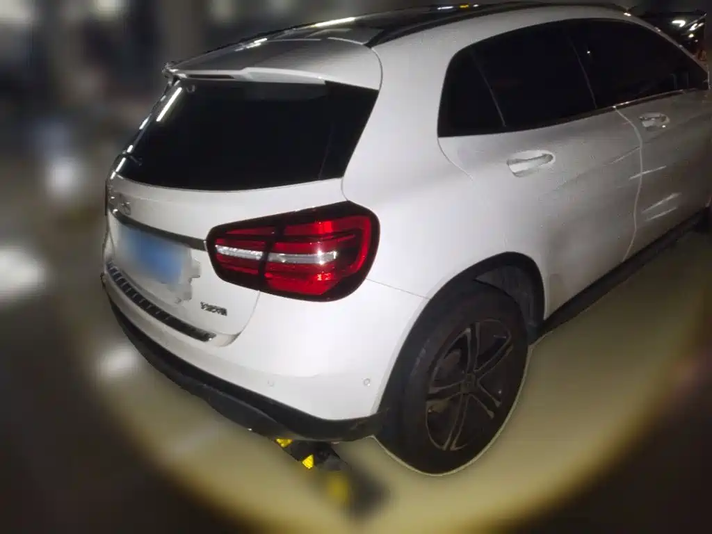 Mercedes-Benz GLA — фото 4