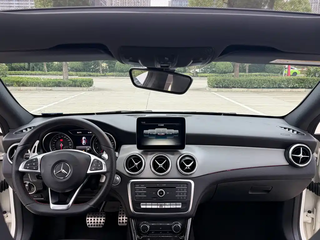 Mercedes-Benz CLA (Import) — фото 18