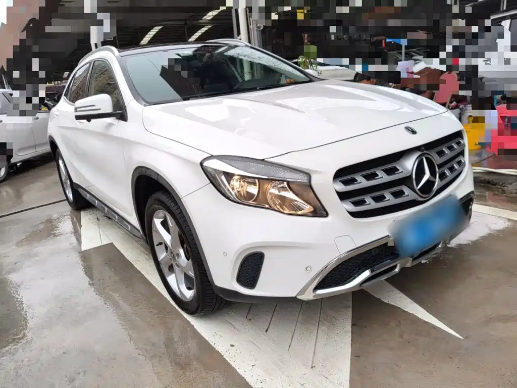 Mercedes-Benz GLA — фото 22