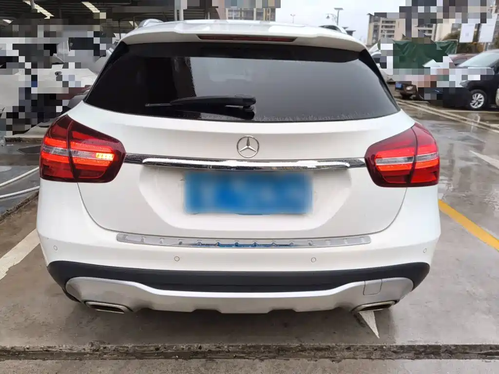 Mercedes-Benz GLA — фото 4