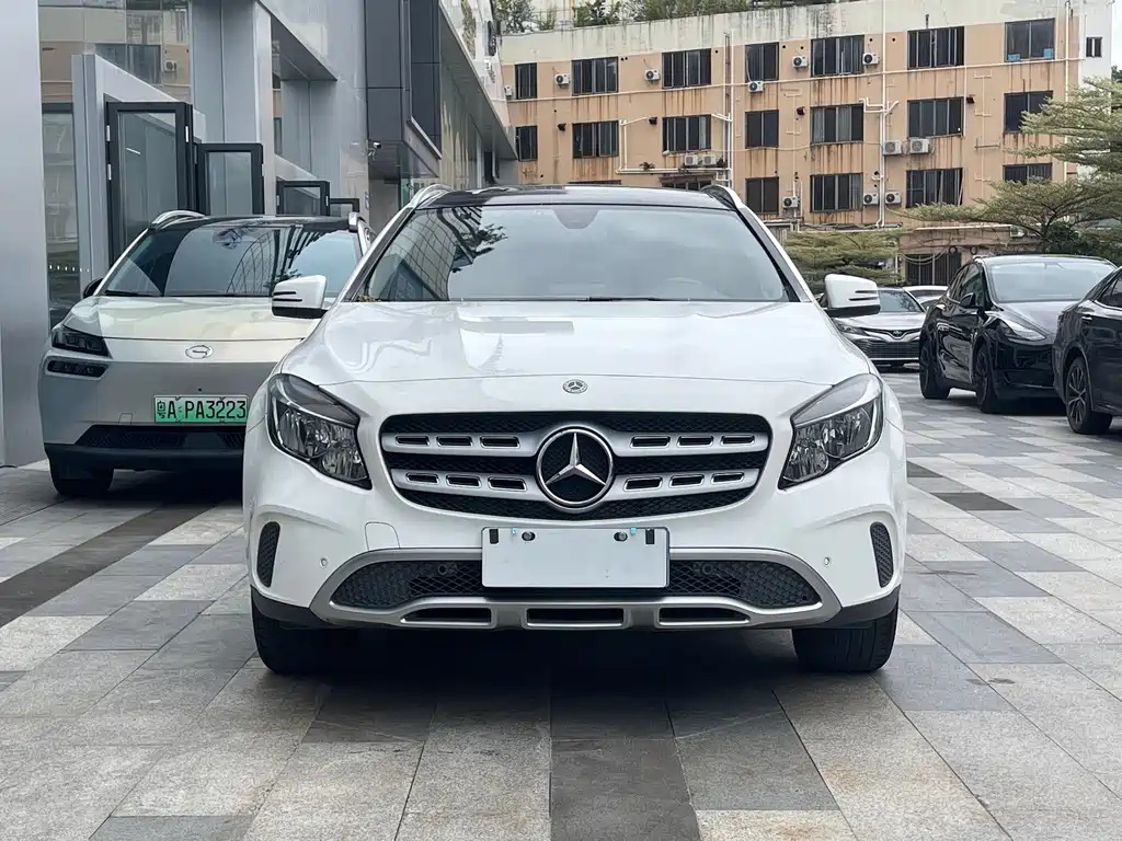 Mercedes-Benz GLA — фото 18