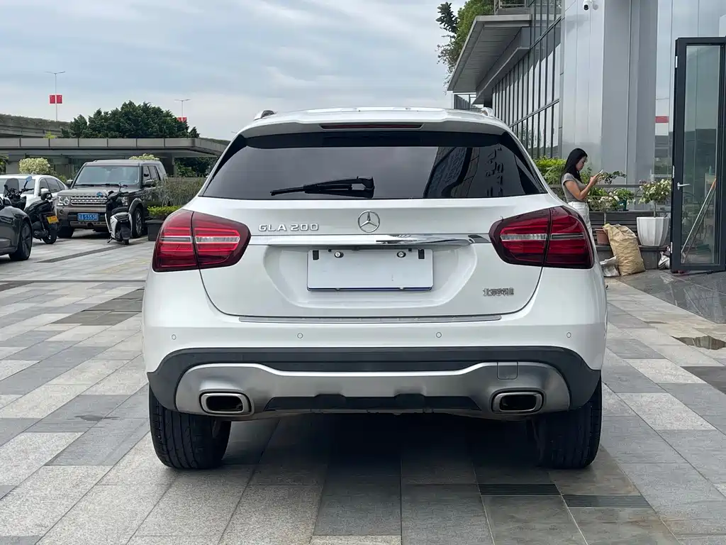 Mercedes-Benz GLA — фото 19
