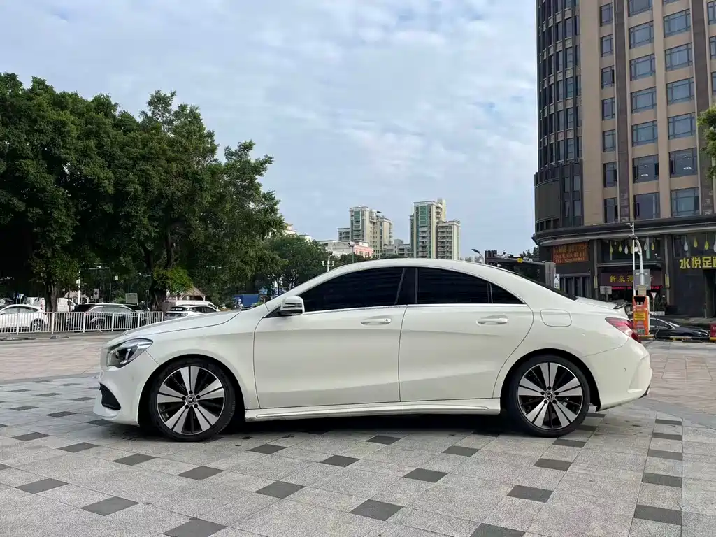 Mercedes-Benz CLA (Import) — фото 4
