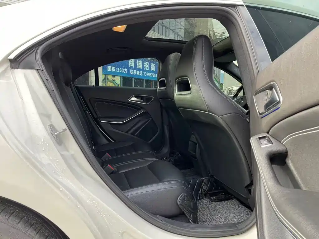Mercedes-Benz CLA (Import) — фото 10