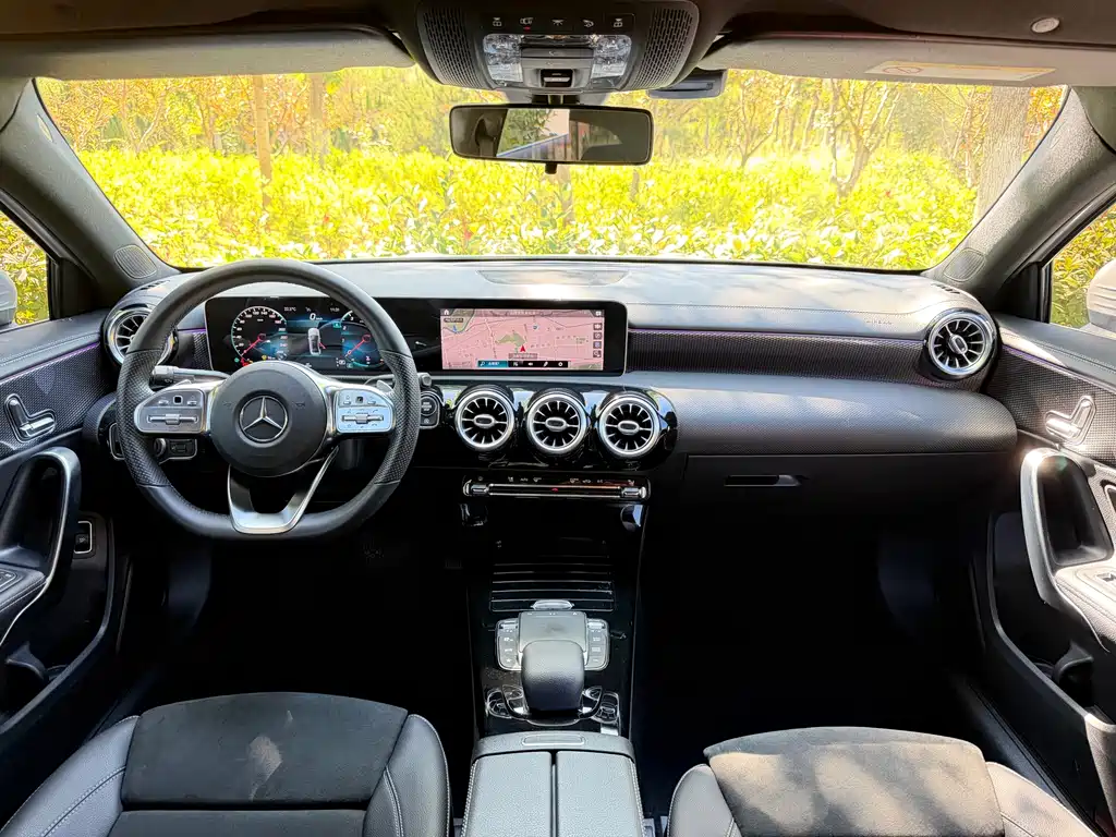 Mercedes-Benz A-Class — фото 17
