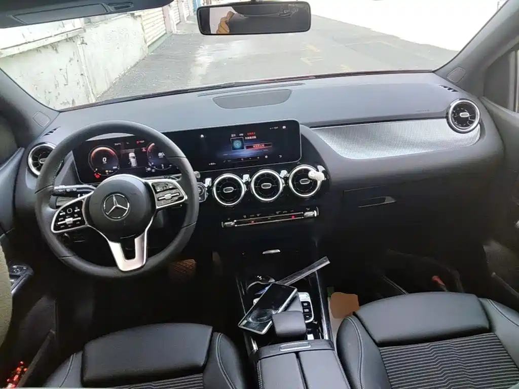 Mercedes-Benz B-Class — фото 10