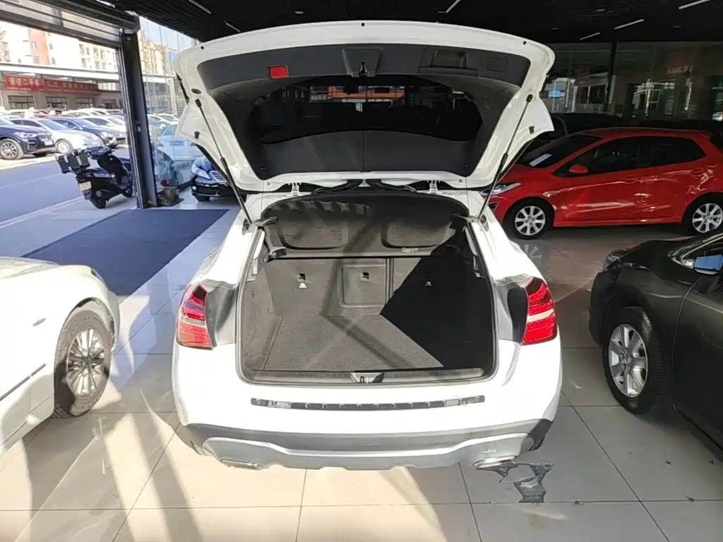 Mercedes-Benz GLA — фото 19
