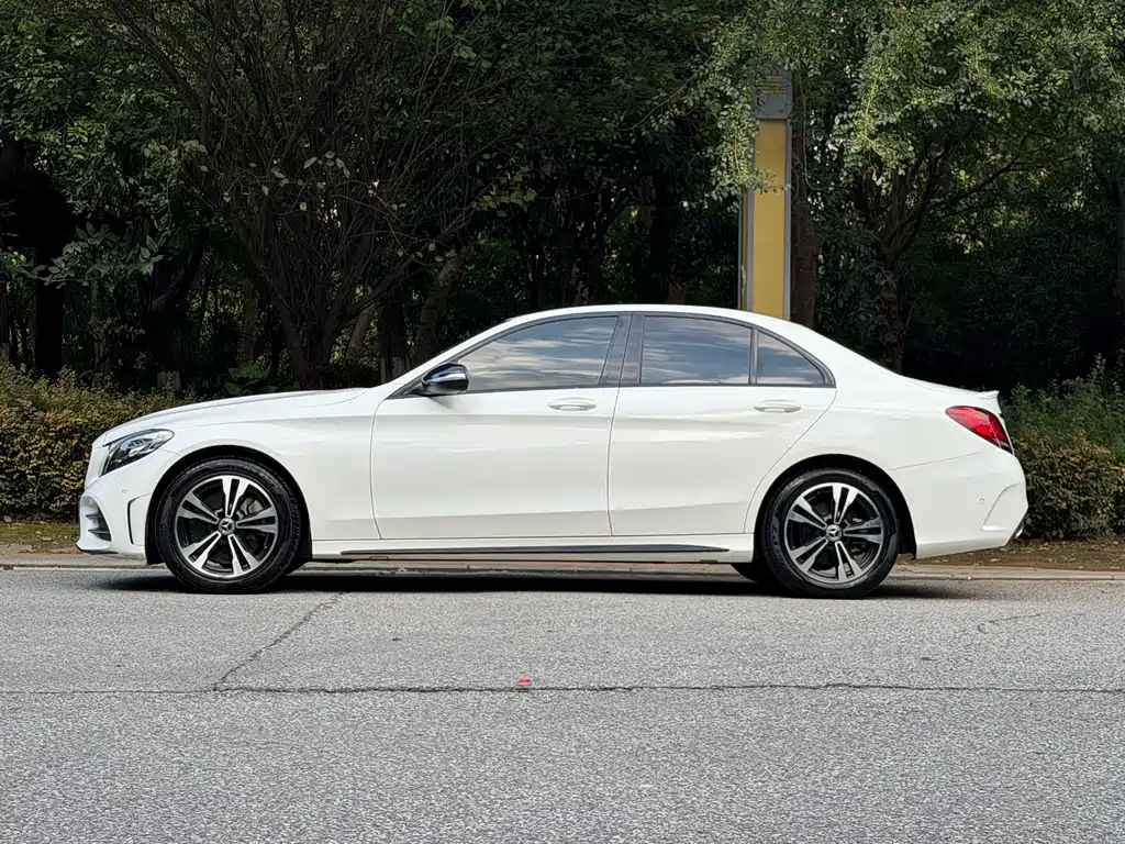 Mercedes-Benz C-Class — фото 3