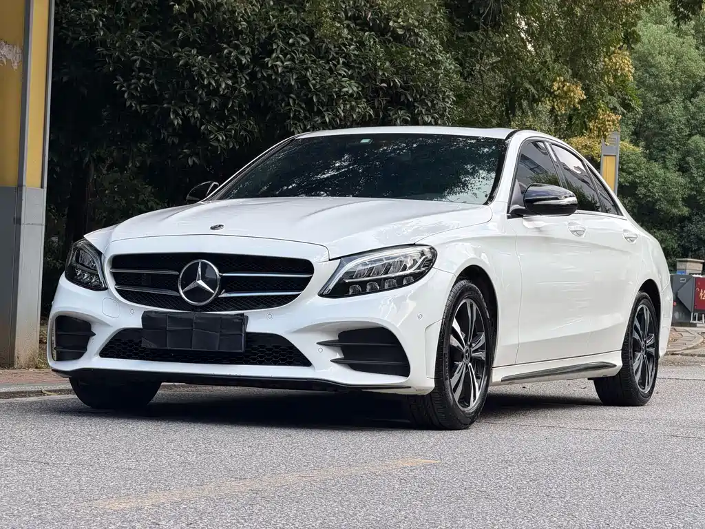 Mercedes-Benz C-Class — фото 4