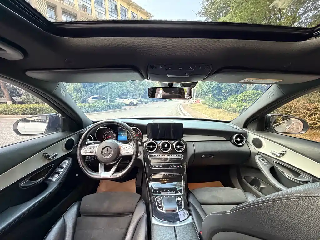Mercedes-Benz C-Class — фото 10